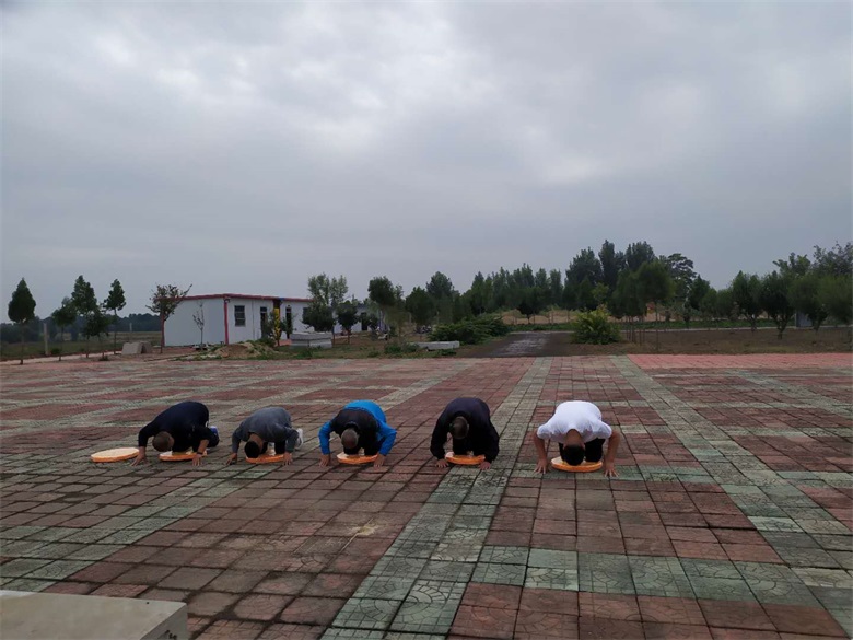 л߂Ļ԰Ѷͼı